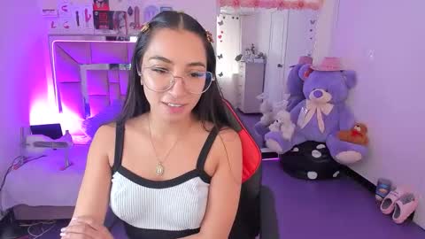 ariadnacappelletty online show from 11, 3, 2026