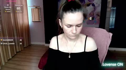 AriaGray online show from 11, 4, 2026