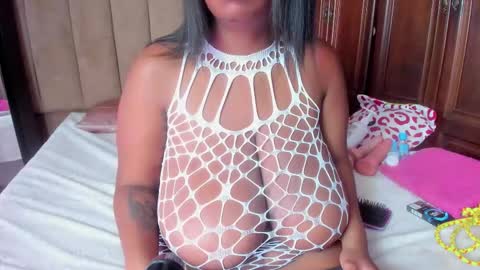 Aria Green online show from 17, 11, 2025