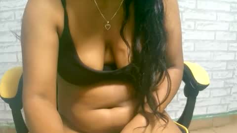 Snapshot of ariah13 chatting on 18, 5, 2026 ariah13 online show from 18, 5, 2026