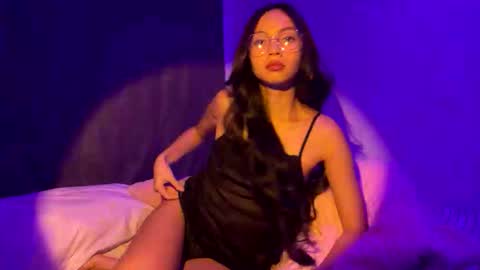 Snapshot of ariamariz chatting on 13, 9, 2025 Aria Mariz online show from 13, 9, 2025