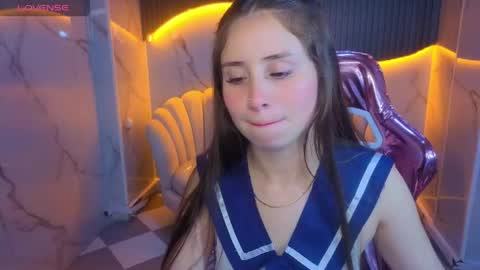 Snapshot of ariana18_b chatting on 1, 6, 2026 ariana18_b online show from 1, 6, 2026