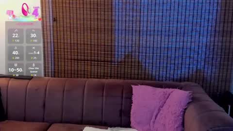 Ariana Cruz online show from 12, 9, 2025