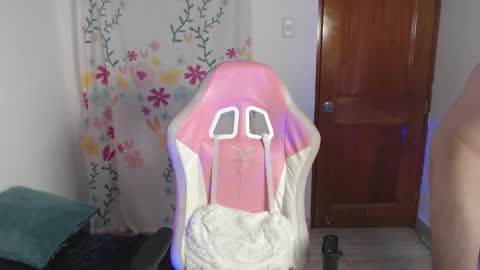 Snapshot of ariana_esteban07 chatting on 19, 2, 2026 ariana_esteban07 online show from 19, 2, 2026