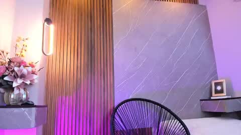 Ariana online show from 10, 3, 2025