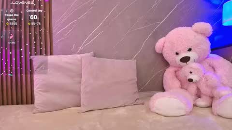 Ariana online show from 4, 2, 2026