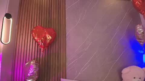 Ariana online show from 10, 4, 2026