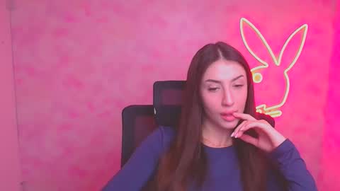 Snapshot of ariana_muur chatting on 17, 9, 2025 Ariana online show from 17, 9, 2025