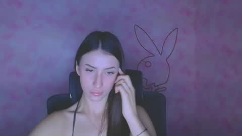 Snapshot of ariana_muur chatting on 25, 9, 2025 Ariana online show from 25, 9, 2025