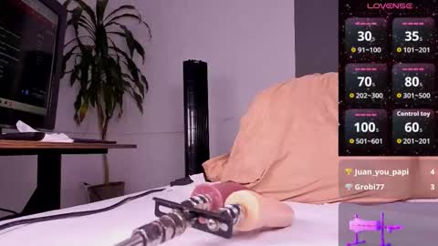 ariana_nix online show from 23, 9, 2025