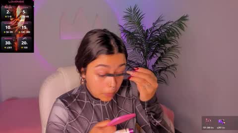 Ariana  online show from 19, 11, 2025