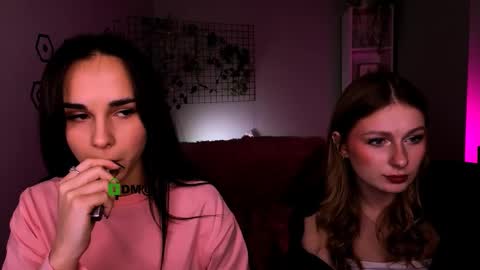 ariana_ross7 online show from 5, 12, 2025