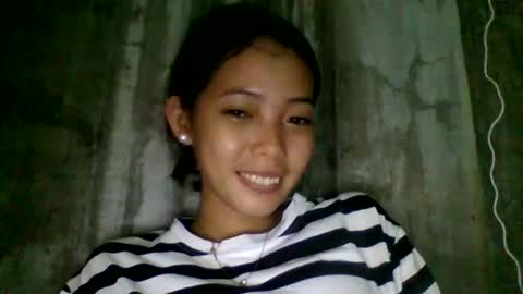 Snapshot of ariana_sweet25 chatting on 28, 4, 2026 ariana_sweet25 online show from 28, 4, 2026