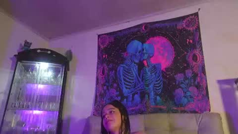 Snapshot of ariana_whitee chatting on 29, 7, 2026 ariana_whitee online show from 29, 7, 2026