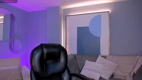 Ariana Dumont online show from 16, 10, 2025