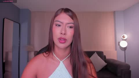 Ariana Dumont online show from 28, 5, 2026