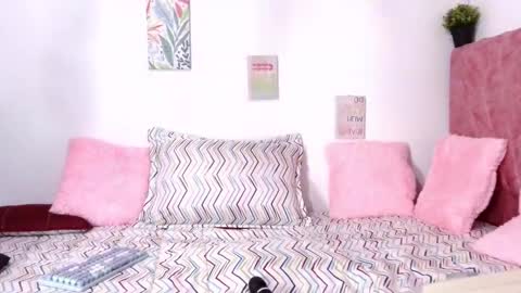 Snapshot of arianalavoie chatting on 16, 2, 2026 Ariana online show from 16, 2, 2026