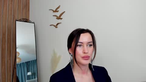 Snapshot of ariananicolaw chatting on 7, 1, 2025 Anastasia online show from 7, 1, 2025