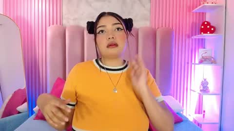 ArianaRougee online show from 22, 5, 2026