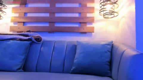 Snapshot of arianasantana chatting on 7, 10, 2025 Ari online show from 7, 10, 2025