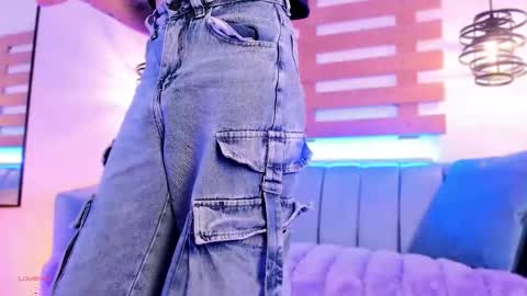 Snapshot of arianasantana chatting on 18, 10, 2025 Ari online show from 18, 10, 2025