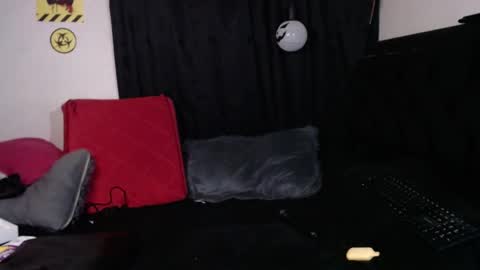 help me 100 hands up my OF is Free  online show from 26, 12, 2024