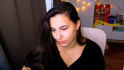 Snapshot of arianna_grend chatting on 10, 9, 2025 Arianna online show from 10, 9, 2025