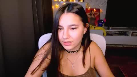 Snapshot of arianna_grend chatting on 9, 10, 2025 Arianna online show from 9, 10, 2025