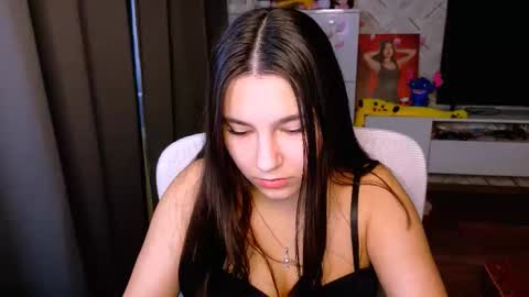 Snapshot of arianna_grend chatting on 6, 11, 2025 Arianna online show from 6, 11, 2025