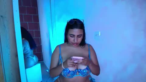 Snapshot of arianna_sampio chatting on 23, 4, 2026 Ar online show from 23, 4, 2026
