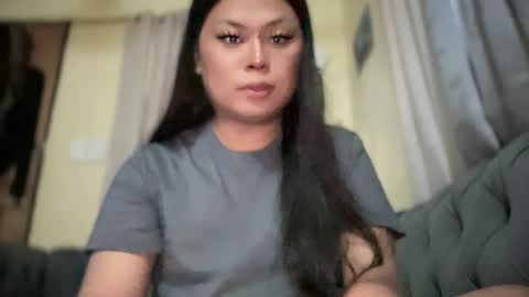 LOVELY online show from 6, 2, 2025