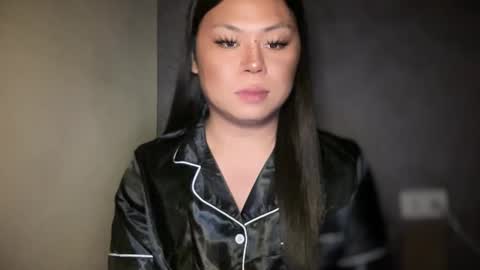 LOVELY online show from 20, 2, 2025