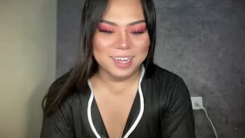 LOVELY online show from 1, 3, 2025