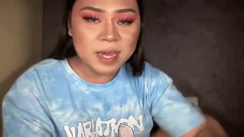 LOVELY online show from 1, 3, 2025