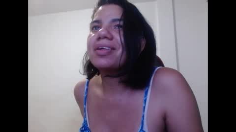 Snapshot of ariannaloovel chatting on 21, 12, 2024 ariannaloovel online show from 21, 12, 2024