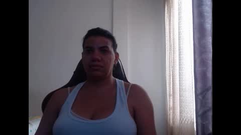 Snapshot of ariannaloovel chatting on 28, 1, 2025 ariannaloovel online show from 28, 1, 2025