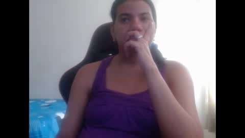 Snapshot of ariannaloovel chatting on 24, 10, 2025 ariannaloovel online show from 24, 10, 2025