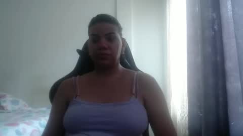 Snapshot of ariannaloovel chatting on 4, 2, 2026 ariannaloovel online show from 4, 2, 2026