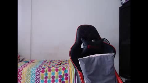 Snapshot of ariannaloovel chatting on 28, 2, 2026 ariannaloovel online show from 28, 2, 2026