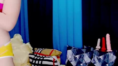 ARIANNE CUMS  online show from 19, 2, 2026