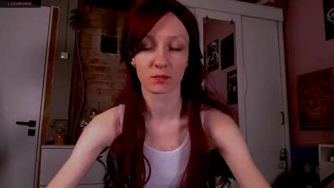 aribluush online show from 19, 12, 2025