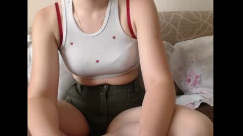 Snapshot of ariel_la chatting on 7, 7, 2026 Ariella online show from 7, 7, 2026