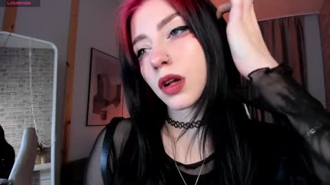 Snapshot of arielabradberry chatting on 27, 12, 2024 Ariel online show from 27, 12, 2024