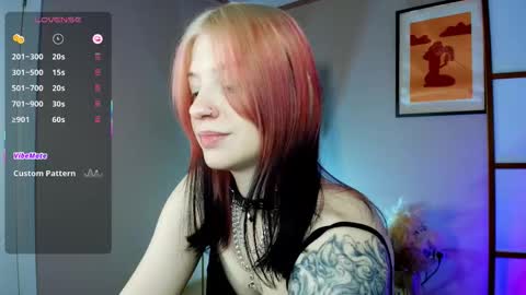 Snapshot of arielabradberry chatting on 2, 10, 2025 Ariel online show from 2, 10, 2025