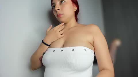 Stephany  online show from 25, 10, 2025