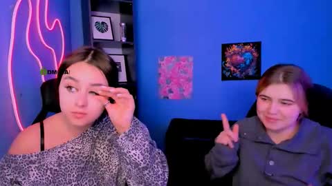 Snapshot of arielmell chatting on 23, 2, 2026 arielmell online show from 23, 2, 2026