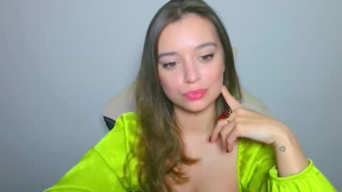 Snapshot of arielsandres chatting on 24, 10, 2025 Ariel online show from 24, 10, 2025