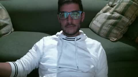 Snapshot of arielsinho chatting on 19, 5, 2026 Anon online show from 19, 5, 2026