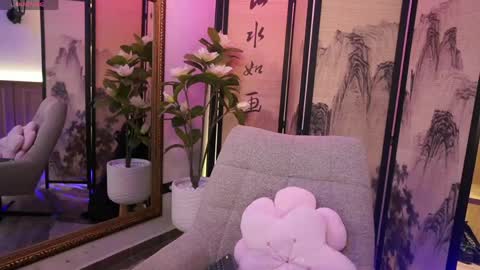 Snapshot of arigigomez chatting on 8, 5, 2026 Arigi Gomez online show from 8, 5, 2026