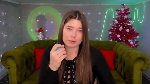 Snapshot of arigraynor chatting on 9, 12, 2024 Ari online show from 9, 12, 2024
